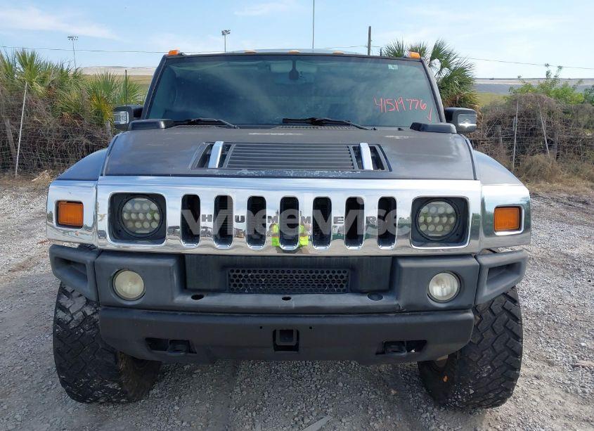 Photo 12 of 2005 Hummer H2 SUT (VIN 5GRGN22U25H113340)