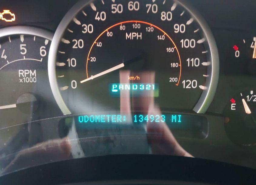 Photo 15 of 2005 Hummer H2 SUT (VIN 5GRGN22U25H130901)