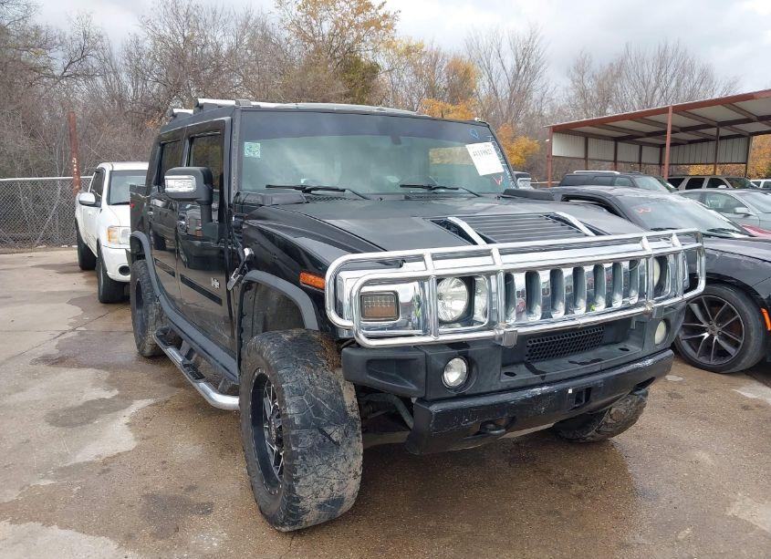 2005 Hummer H2 SUT (VIN 5GRGN22U45H110004) main photo