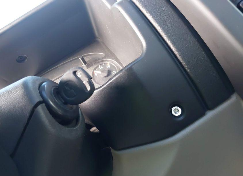 Photo 11 of 2006 Hummer H2 SUT (VIN 5GRGN22U56H105041)