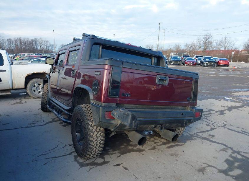 Photo 3 of 2006 Hummer H2 SUT (VIN 5GRGN22U56H105041)