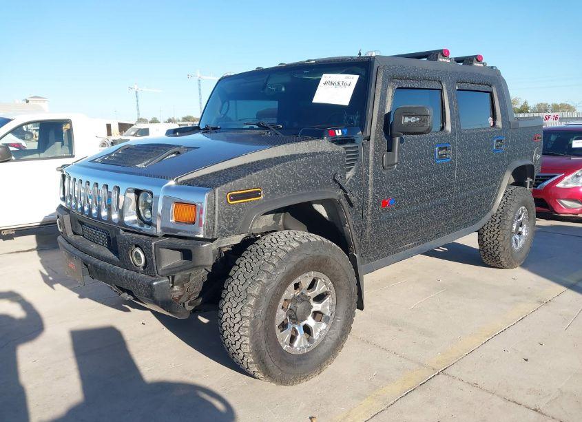 Photo 2 of 2006 Hummer H2 SUT (VIN 5GRGN22UX6H106007)