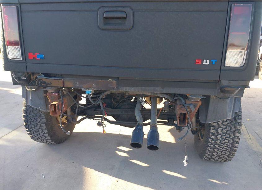 Photo 6 of 2006 Hummer H2 SUT (VIN 5GRGN22UX6H106007)