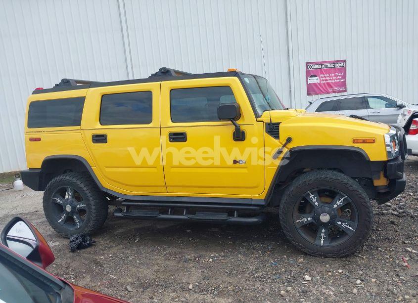 Photo 13 of 2005 Hummer H2 SUV (VIN 5GRGN23U05H116171)