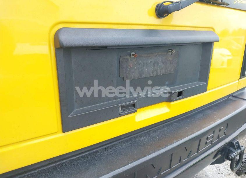 Photo 6 of 2005 Hummer H2 SUV (VIN 5GRGN23U05H116171)