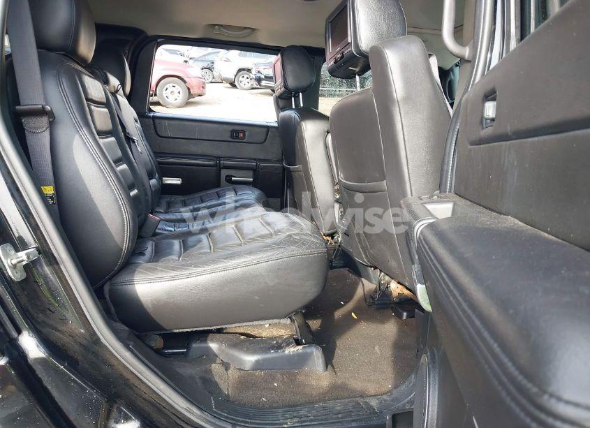 Photo 8 of 2006 Hummer H2 SUV (VIN 5GRGN23U06H113353)