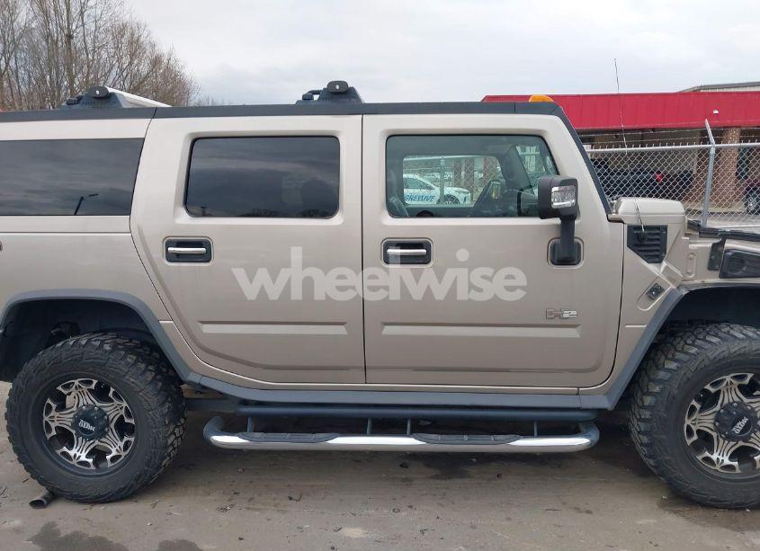 Photo 13 of 2006 Hummer H2 SUV (VIN 5GRGN23U06H121761)