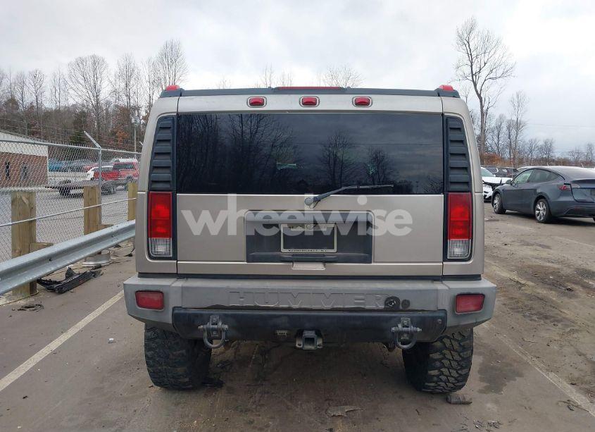 Photo 16 of 2006 Hummer H2 SUV (VIN 5GRGN23U06H121761)