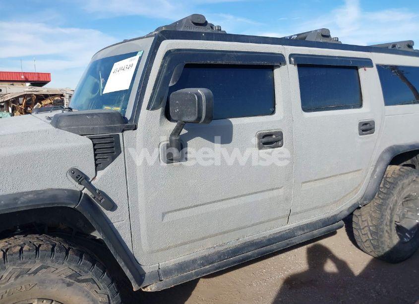 Photo 14 of 2003 Hummer H2 (VIN 5GRGN23U13H128617)