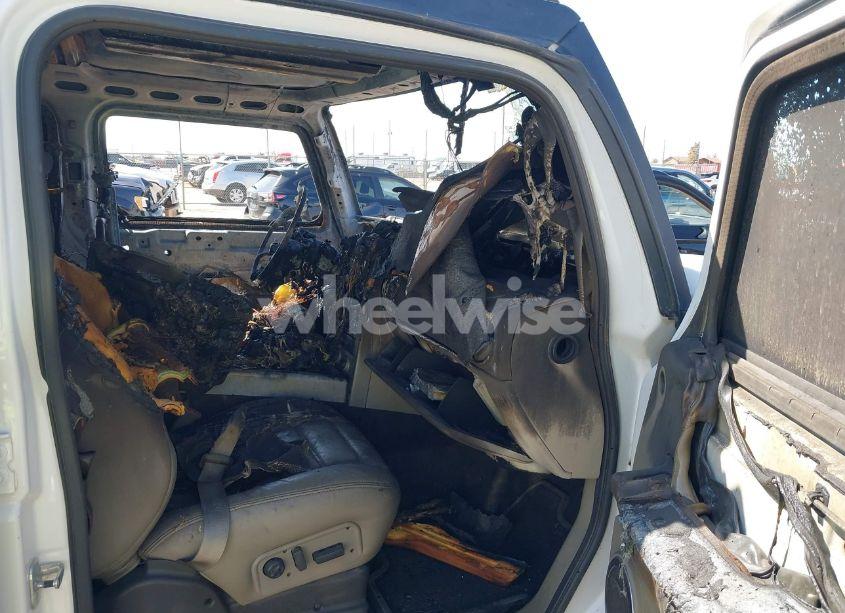 Photo 5 of 2003 Hummer H2 (VIN 5GRGN23U13H132778)