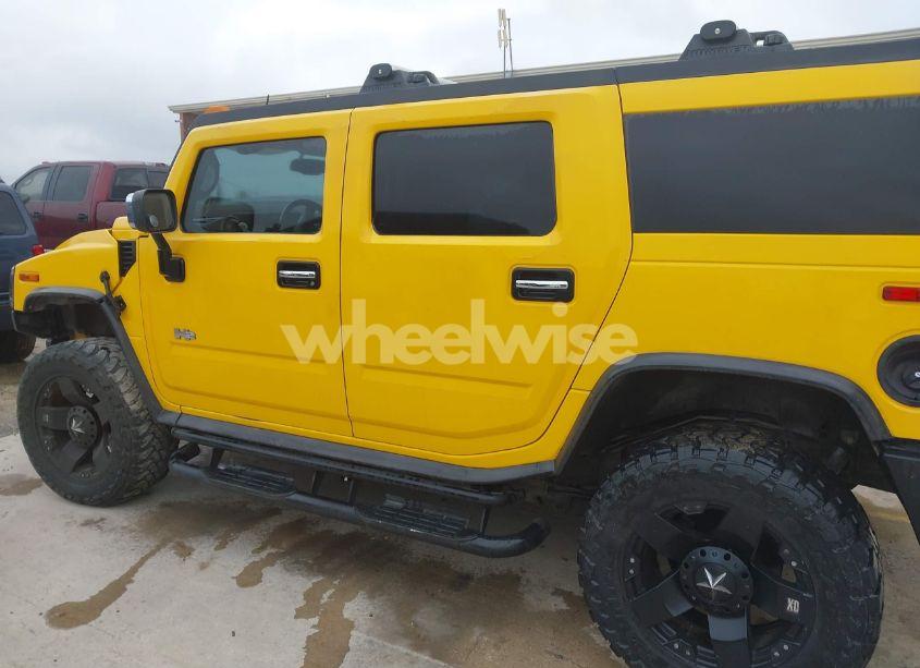 Photo 14 of 2003 Hummer H2 (VIN 5GRGN23U13H134529)