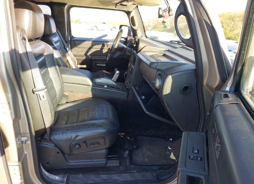 Photo 5 of 2005 Hummer H2 SUV (VIN 5GRGN23U15H111559)