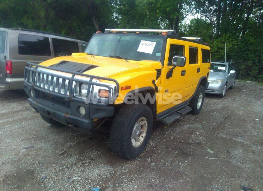Photo 2 of 2003 Hummer H2 (VIN 5GRGN23U23H104441)