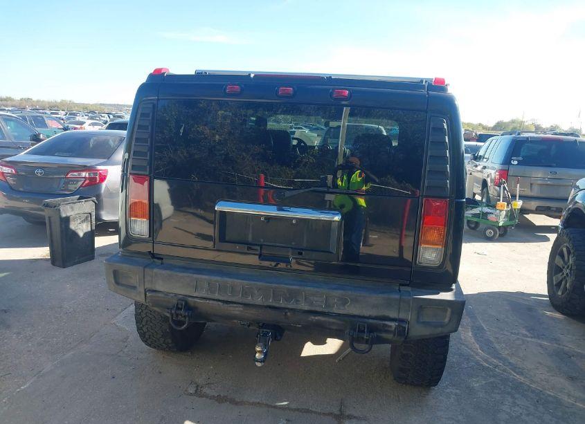 Photo 16 of 2003 Hummer H2 (VIN 5GRGN23U23H143840)