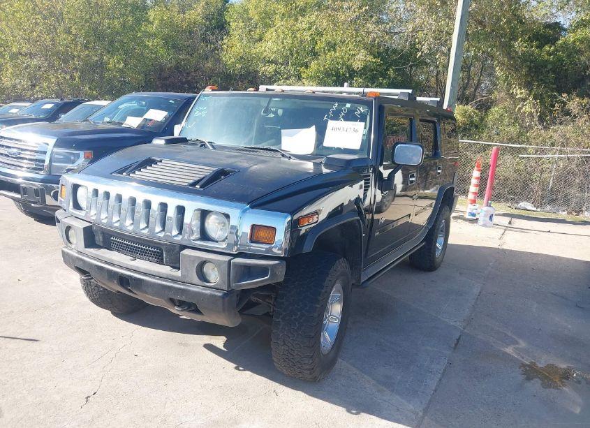 Photo 2 of 2003 Hummer H2 (VIN 5GRGN23U23H143840)