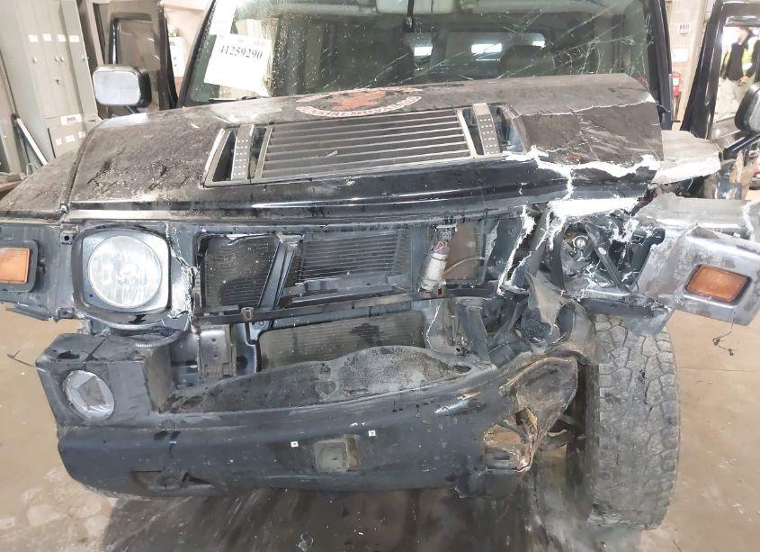 Photo 6 of 2003 Hummer H2 (VIN 5GRGN23U23H144857)