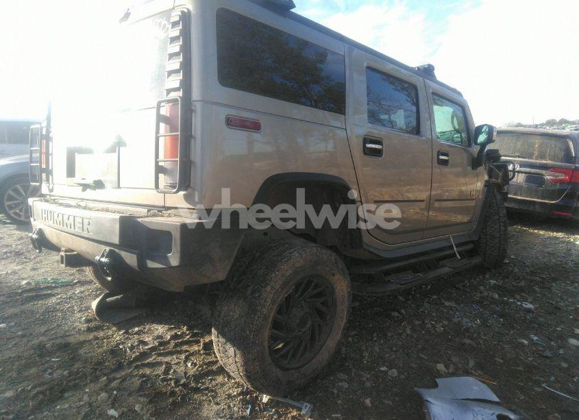 Photo 4 of 2003 Hummer H2 (VIN 5GRGN23U33H110037)