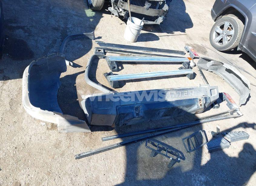 Photo 12 of 2003 Hummer H2 (VIN 5GRGN23U33H113505)