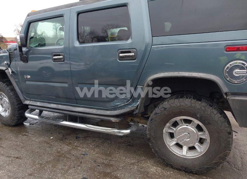 Photo 6 of 2005 Hummer H2 SUV (VIN 5GRGN23U35H102703)