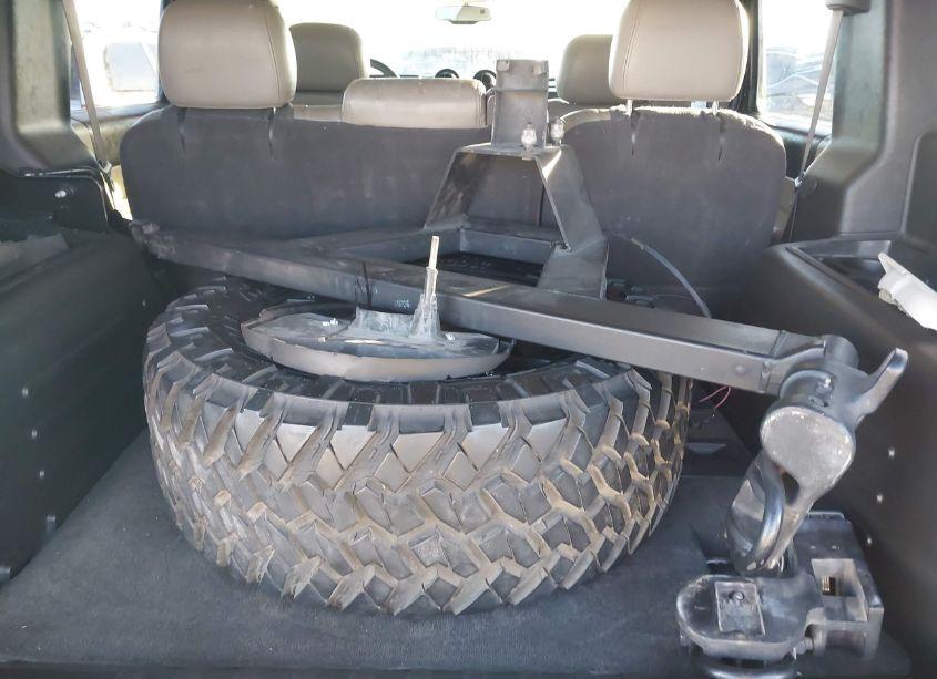 Photo 12 of 2006 Hummer H2 SUV (VIN 5GRGN23U36H122192)