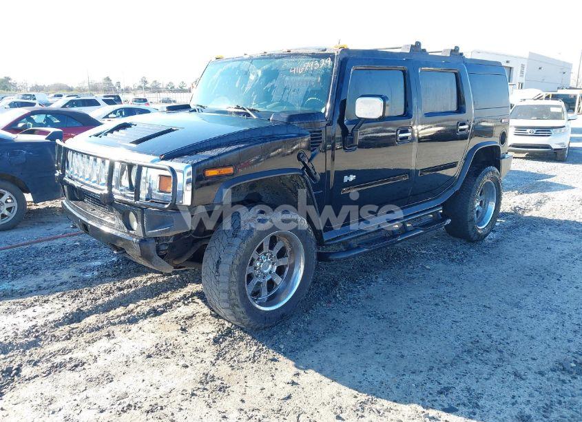 Photo 2 of 2003 Hummer H2 (VIN 5GRGN23U43H102108)