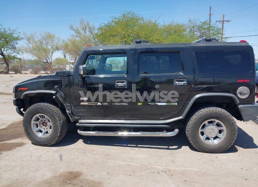 Photo 14 of 2005 Hummer H2 SUV (VIN 5GRGN23U45H116836)