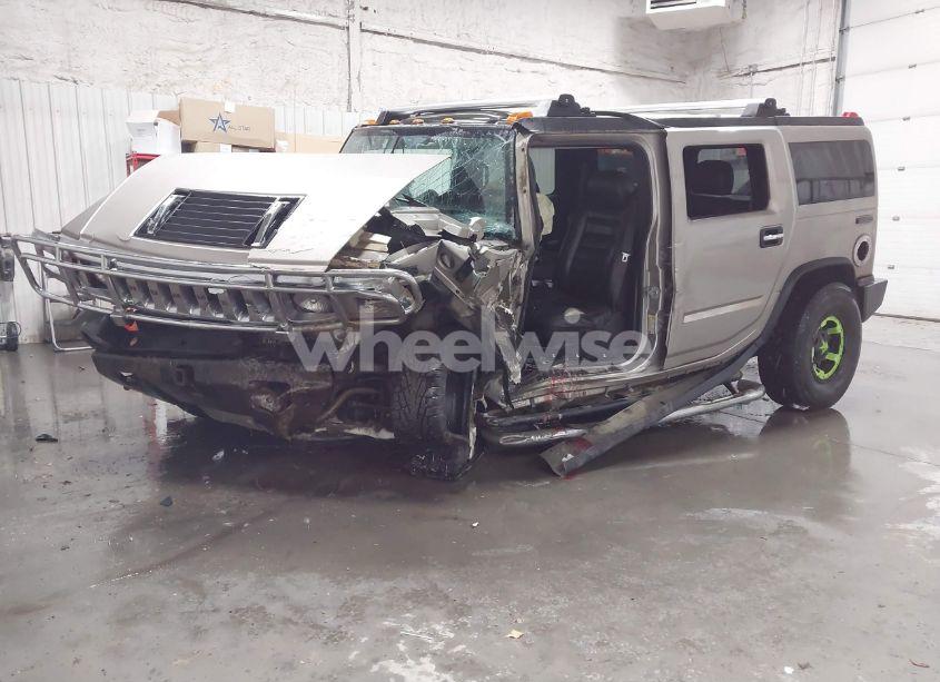 Photo 2 of 2006 Hummer H2 SUV (VIN 5GRGN23U46H107488)