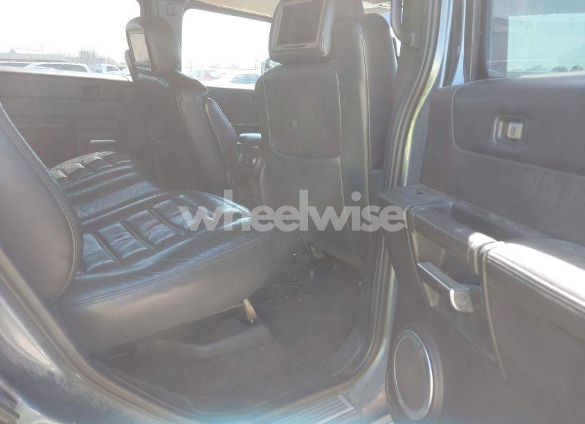 Photo 8 of 2006 Hummer H2 SUV (VIN 5GRGN23U56H101246)