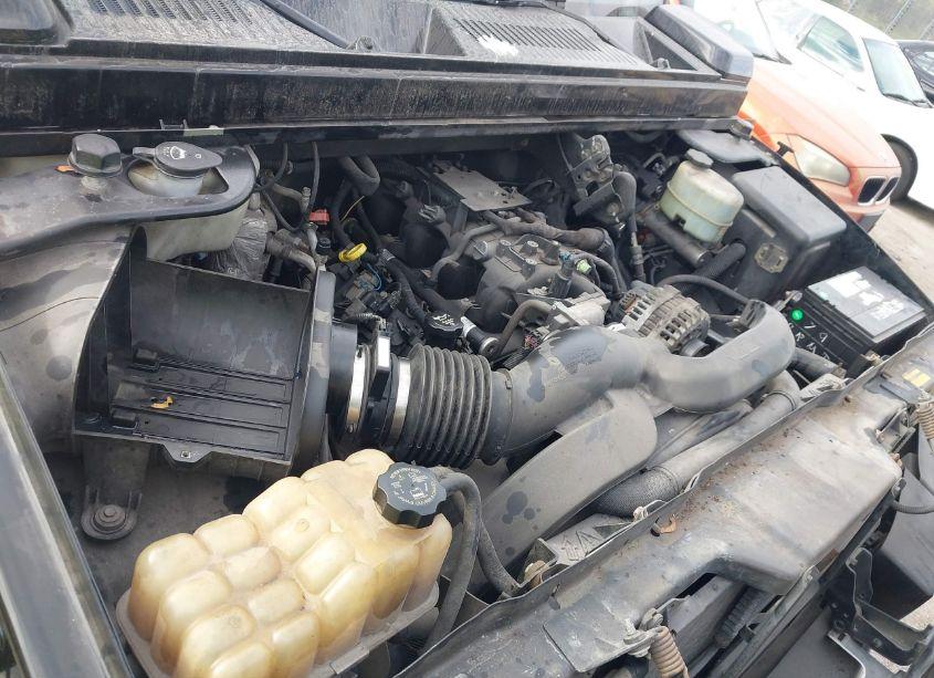 Photo 10 of 2003 Hummer H2 (VIN 5GRGN23U63H111926)