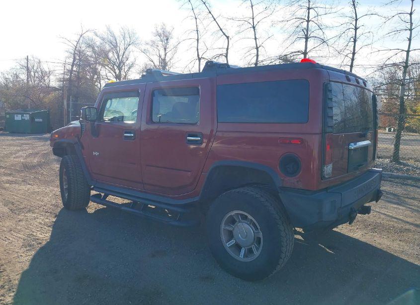 Photo 3 of 2005 Hummer H2 SUV (VIN 5GRGN23U65H111850)
