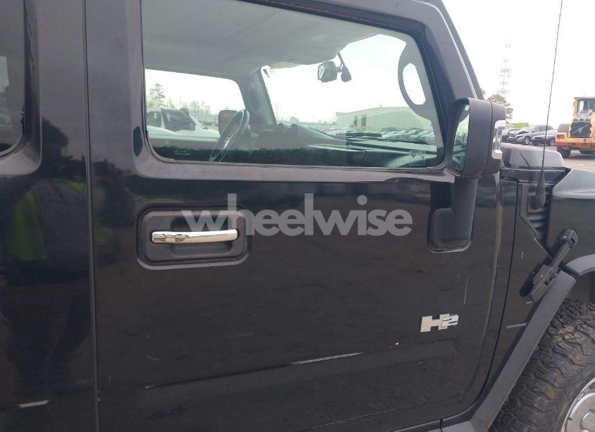 Photo 5 of 2006 Hummer H2 SUV (VIN 5GRGN23U76H114239)