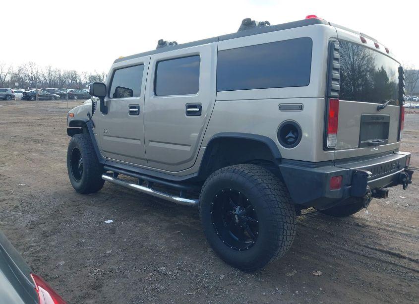 Photo 3 of 2006 Hummer H2 SUV (VIN 5GRGN23U76H122082)