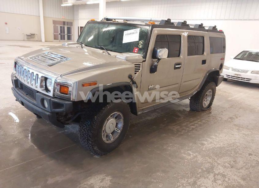 Photo 2 of 2003 Hummer H2 (VIN 5GRGN23U83H128100)