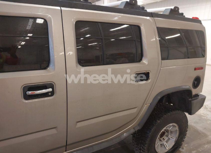 Photo 6 of 2003 Hummer H2 (VIN 5GRGN23U83H128100)