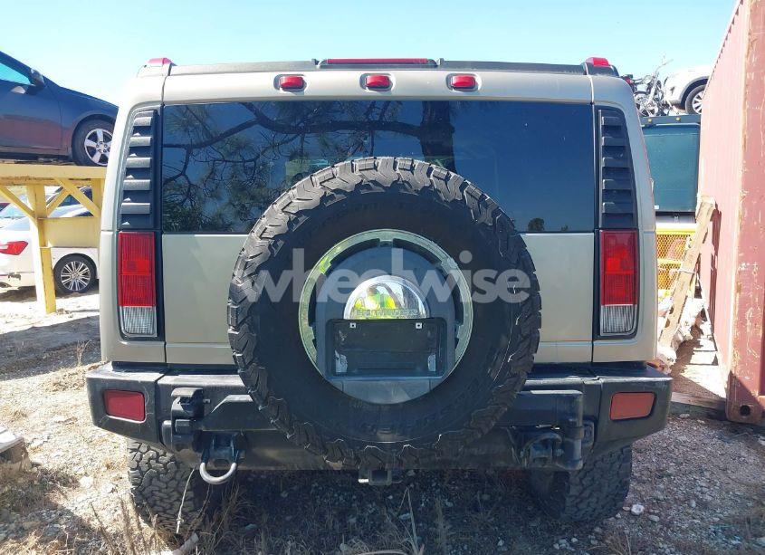 Photo 16 of 2005 Hummer H2 SUV (VIN 5GRGN23U85H129007)