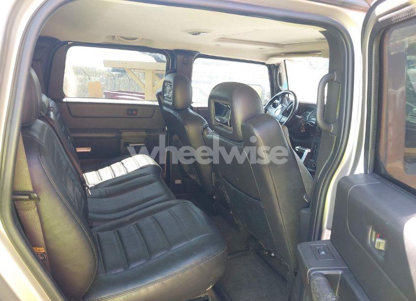 Photo 8 of 2005 Hummer H2 SUV (VIN 5GRGN23U85H129007)