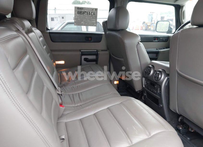Photo 8 of 2004 Hummer H2 N/A (VIN 5GRGN23U94H106012)