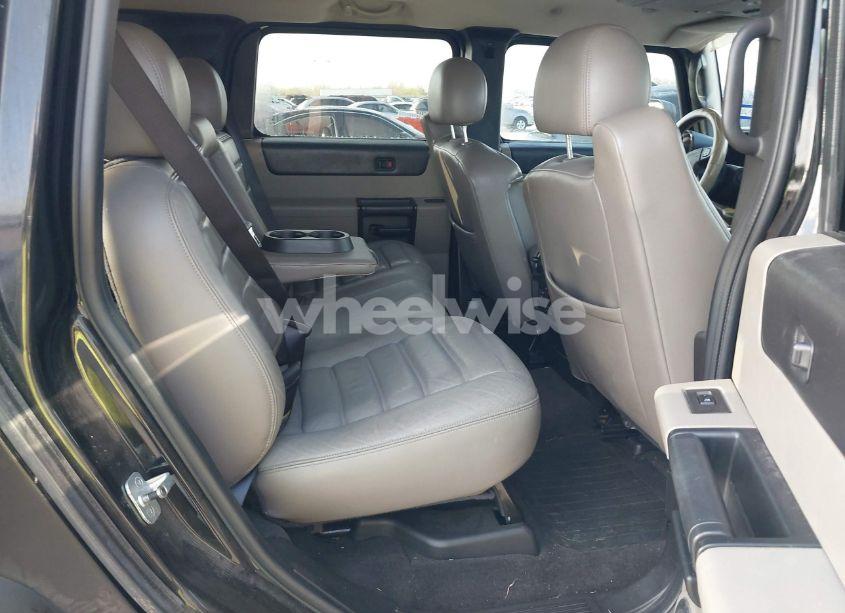 Photo 8 of 2006 Hummer H2 SUV (VIN 5GRGN23U96H116719)