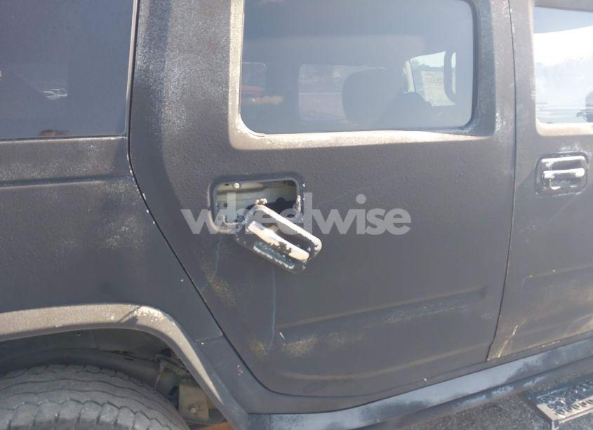 Photo 6 of 2003 Hummer H2 (VIN 5GRGN23UX3H140510)
