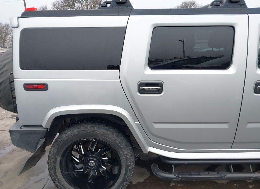 Photo 19 of 2009 Hummer H2 SUV (VIN 5GRGN83279H100850)