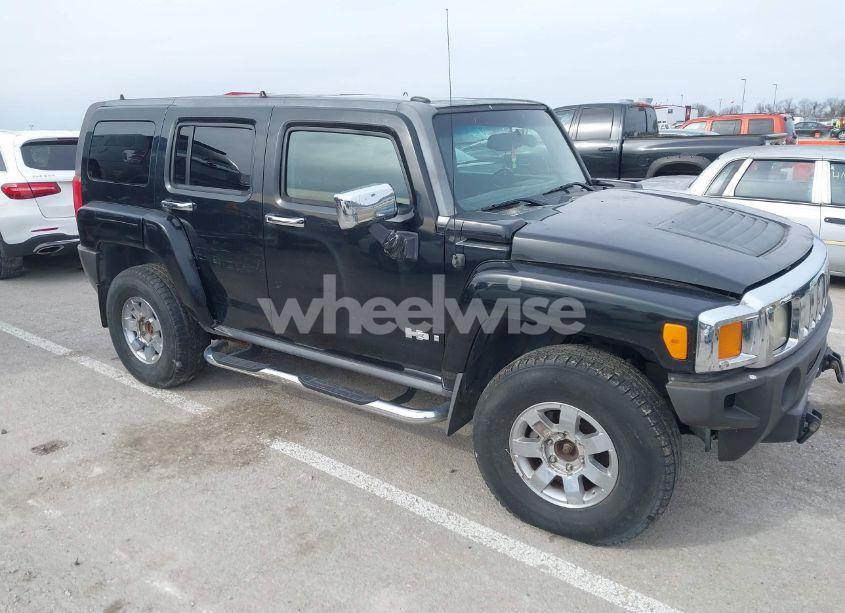2006 Hummer H3 SUV (VIN 5GTDN136068155630) main photo