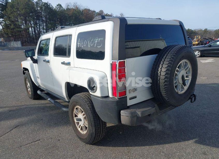 Photo 3 of 2006 Hummer H3 SUV (VIN 5GTDN136068157121)