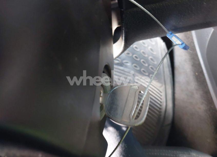 Photo 11 of 2006 Hummer H3 SUV (VIN 5GTDN136268100953)