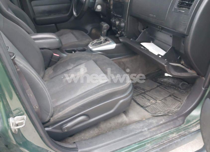 Photo 5 of 2006 Hummer H3 SUV (VIN 5GTDN136268100953)