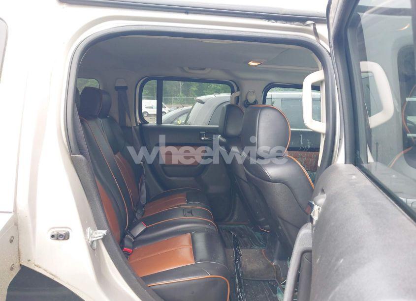 Photo 8 of 2006 Hummer H3 SUV (VIN 5GTDN136268141339)