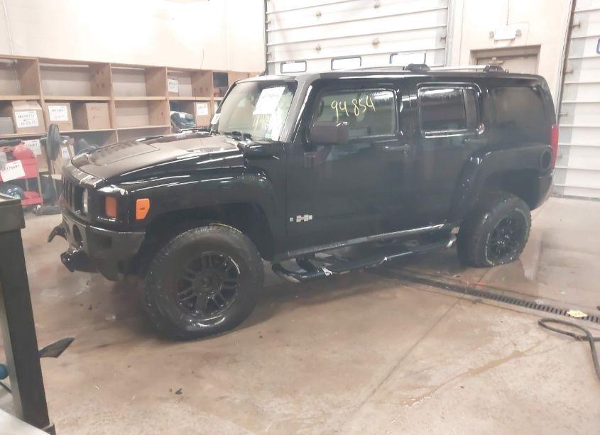 Photo 2 of 2006 Hummer H3 SUV (VIN 5GTDN136268164216)