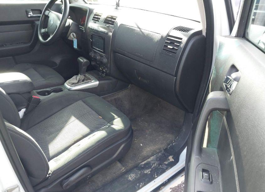 Photo 5 of 2006 Hummer H3 SUV (VIN 5GTDN136268196986)