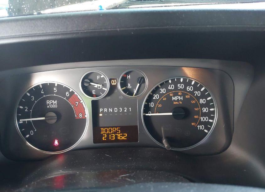 Photo 3 of 2006 Hummer H3 SUV (VIN 5GTDN136368101710)