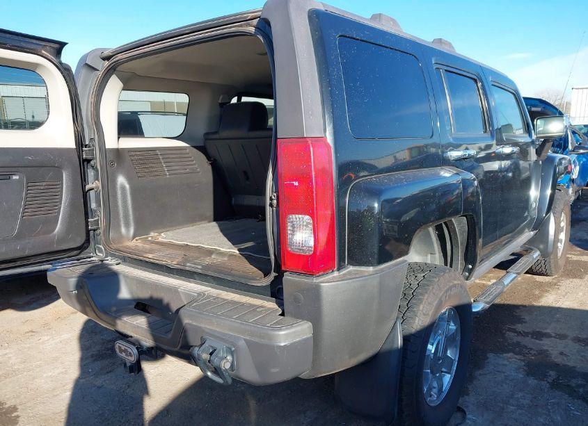 Photo 4 of 2006 Hummer H3 SUV (VIN 5GTDN136368259898)