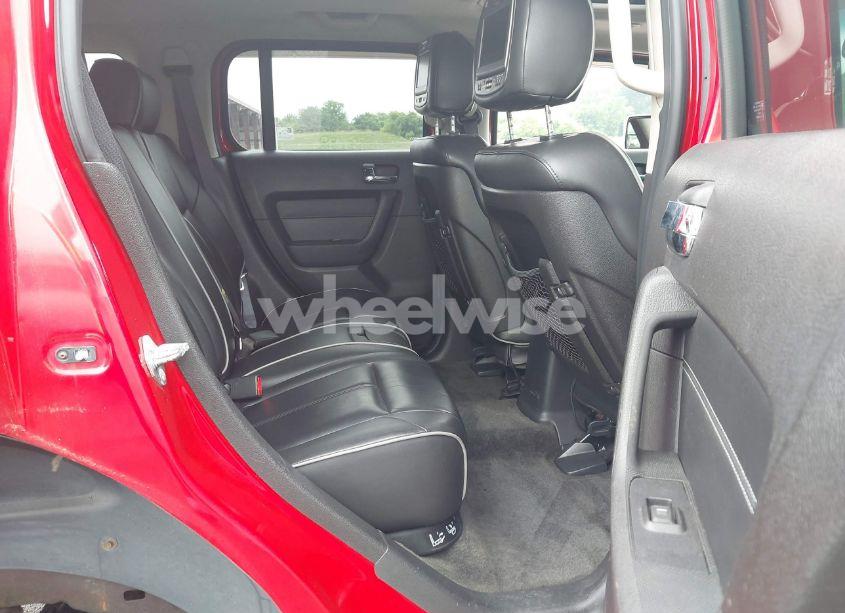 Photo 8 of 2006 Hummer H3 SUV (VIN 5GTDN136568219855)